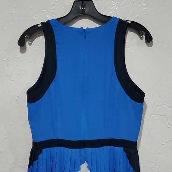 Banana Republic Pleated Chevron Midi Dress Size 6 - Picture 7 of 16